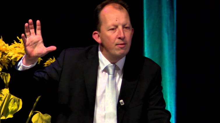 Ds. J. A. C. Olie verhuist naar hervormd Delft - Cvandaag.nl