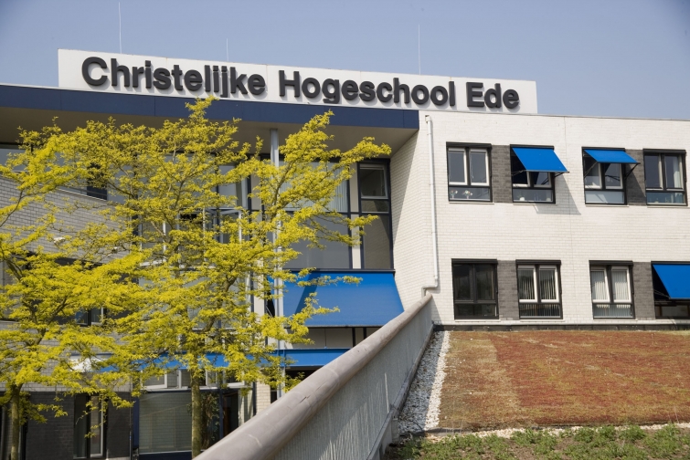 CHE biedt beroepsregistratie jeugd- en gezinsprofessional - Cvandaag.nl