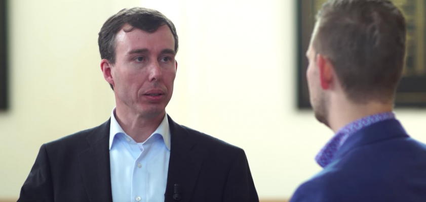 Dr. G. A. van den Brink kritisch over landelijke kerken - Cvandaag.nl