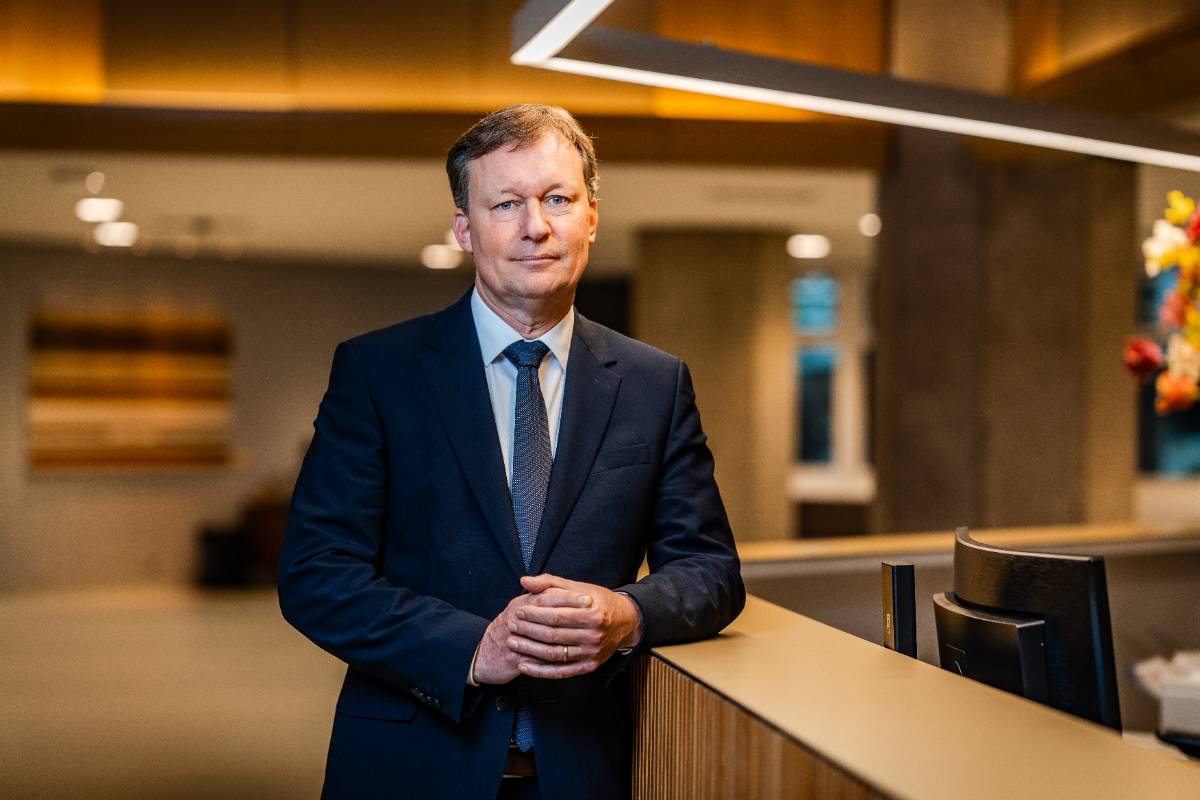 Diederik van Dijk Diederik van Dijk