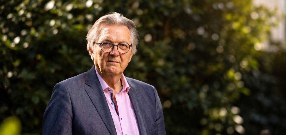 Dr. Piet van Midden