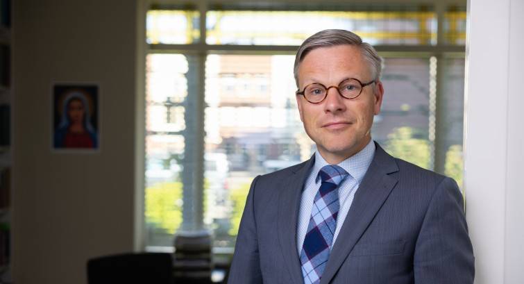 Prof. dr. Arnold Huijgen Prof. dr. Arnold Huijgen