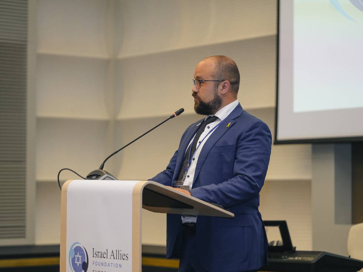Raouf Leeraar