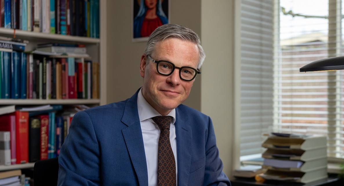 Prof. dr. Arnold Huijgen