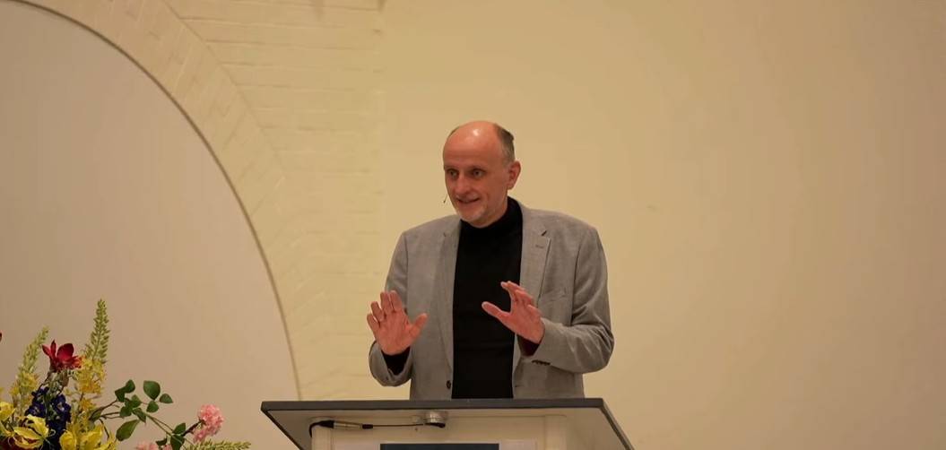 Prof. dr. Henk van den Belt Prof. dr. Henk van den Belt