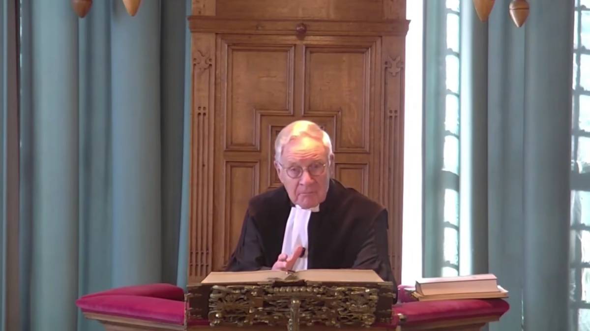 Prof. dr. A. de Reuver
