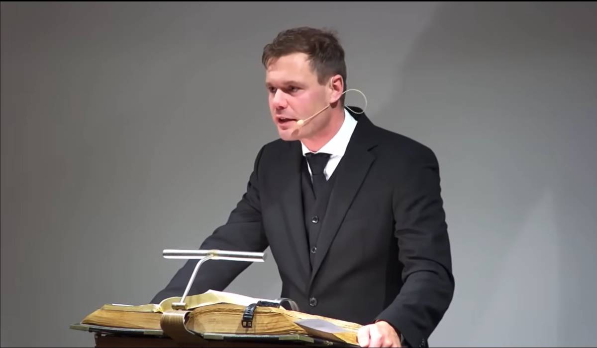 Ds. G. van Zanden Ds. G. van Zanden