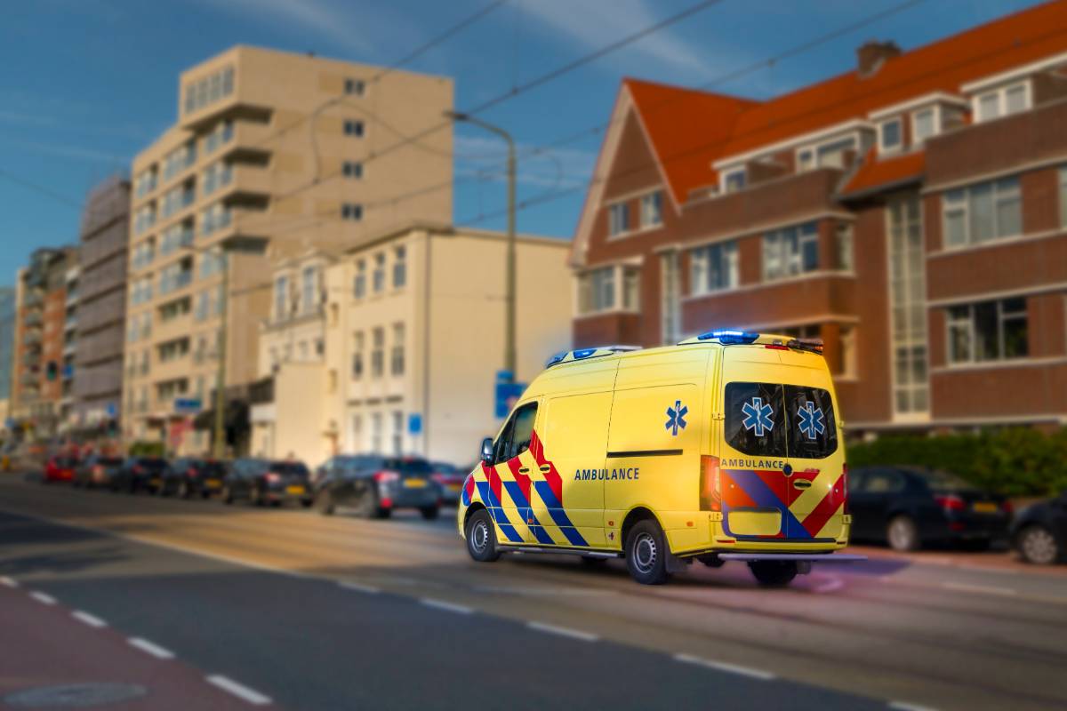 ambulance ambulance