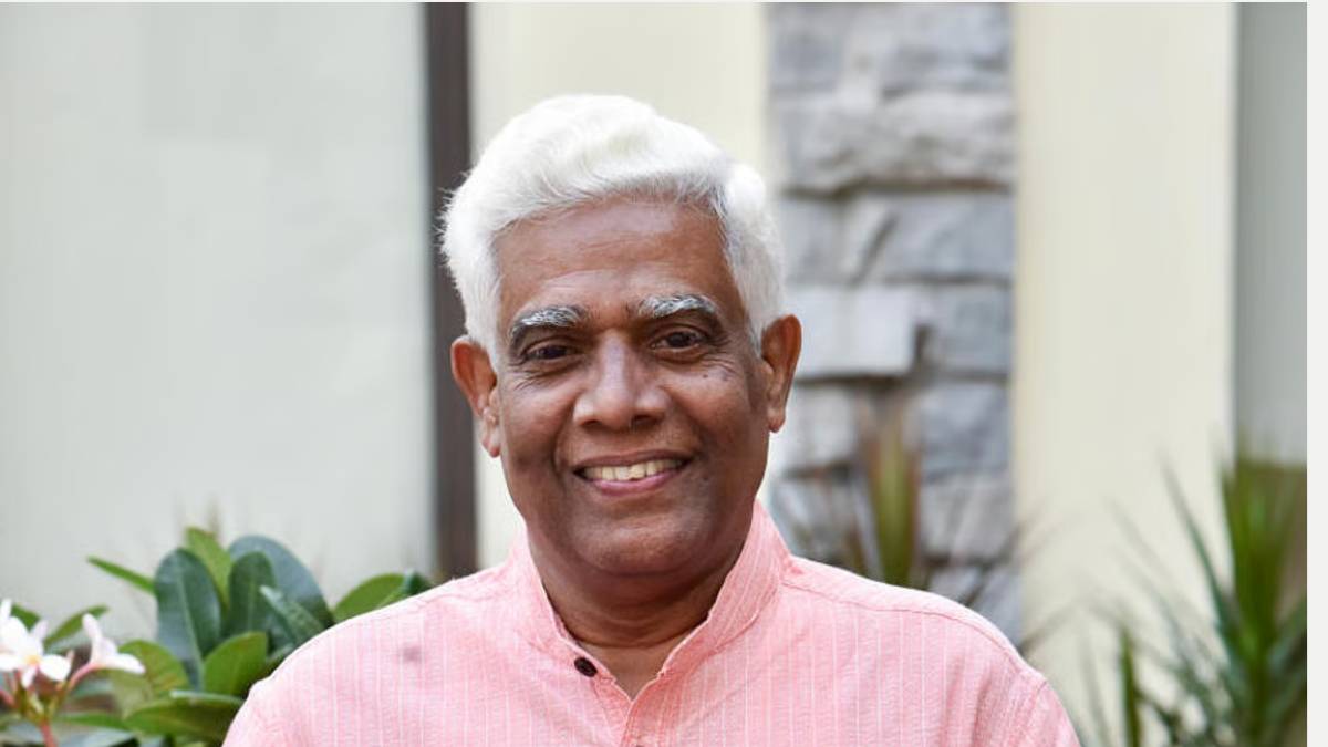 Dr. Babu Verghese