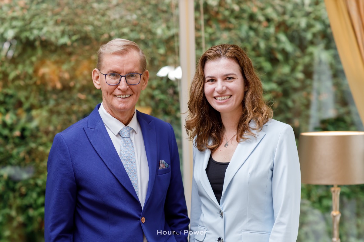 Adriënne Mendrik Adriënne Mendrik